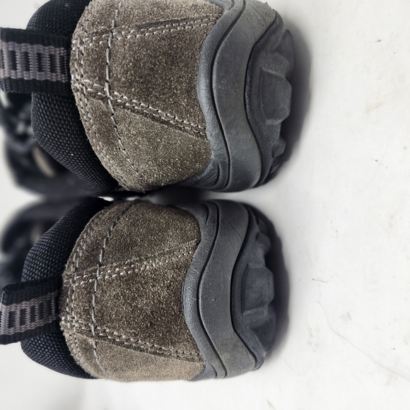 G.H. Bass & Co. FELIX 11 Gray a Black Athletic Shoes with Suede Finish SIZE 9.5 - Picture 12 of 15